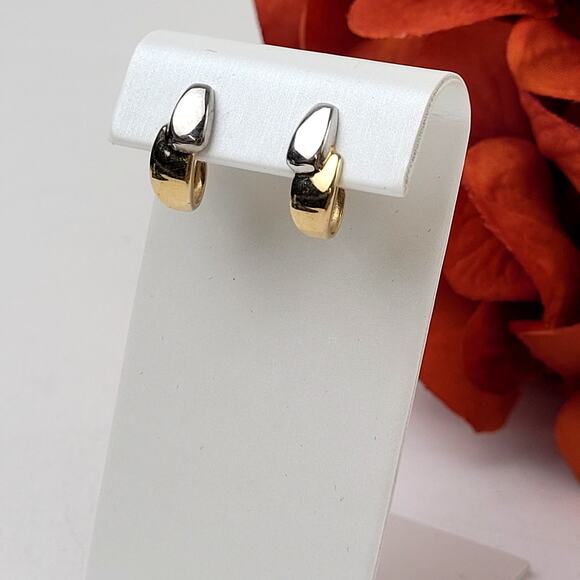 14K Yellow & White Gold 5/8" Length Geometric Earrings 2.45 Grams - Picture 3 of 6